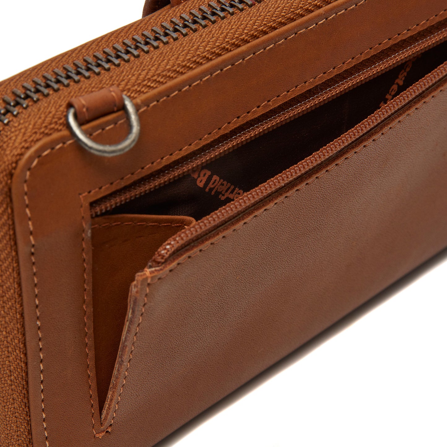 The Chesterfield Brand-Taipei Phone Bag Wax – Cognac C4811743